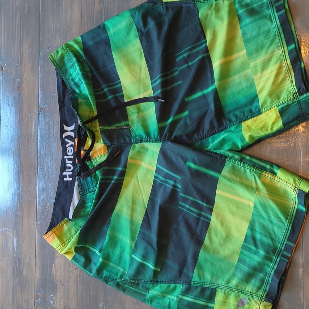 Board shorts